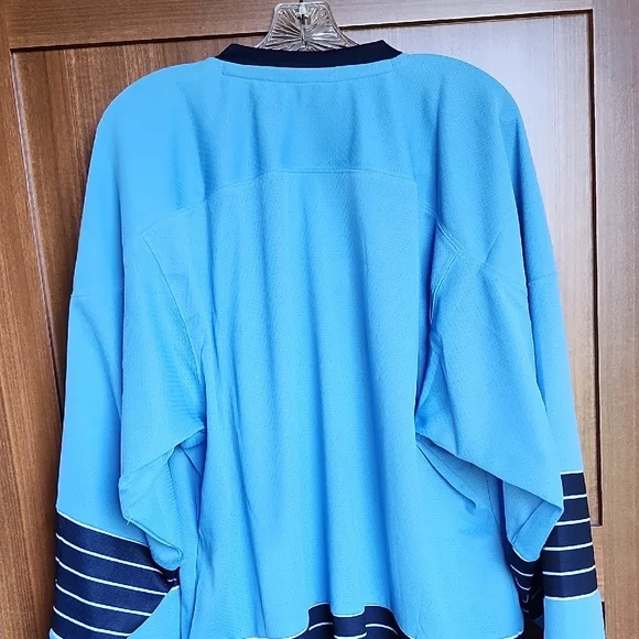 Adidas Pittsburgh Blue Hockey Jersey - Picture 3 of 3
